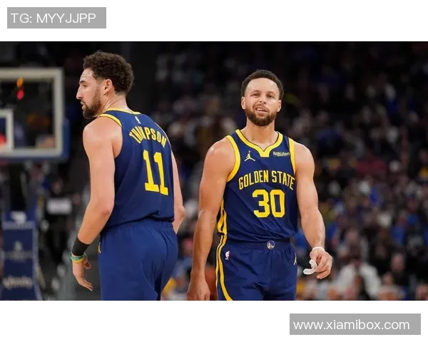 库里身高与足球明星的对比探讨运动员身材对竞技表现的影响